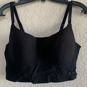 PINK wireless seamless bra. XL